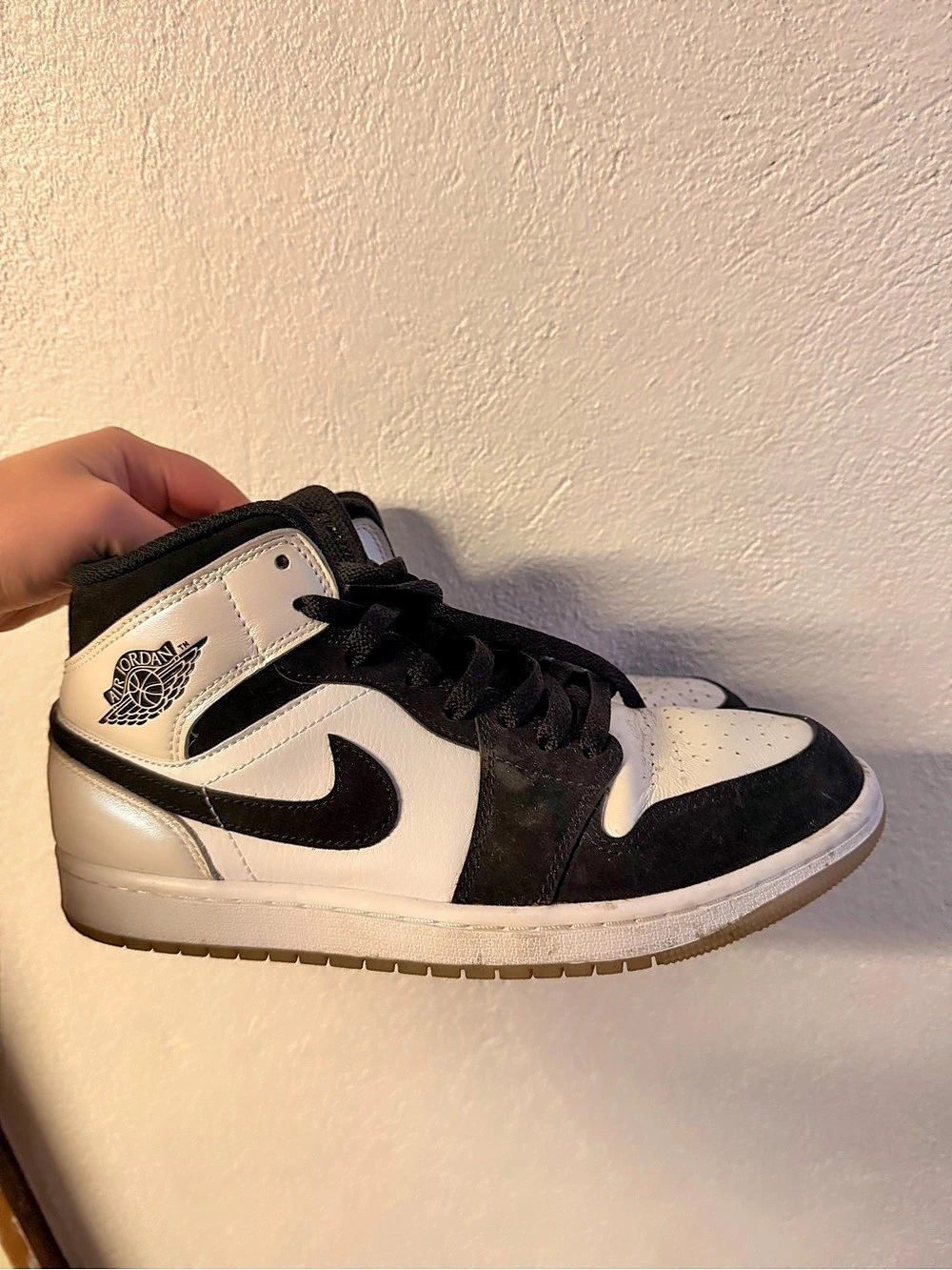 Nike Air Jordan 1 Mid Sneakers White & Black US 8